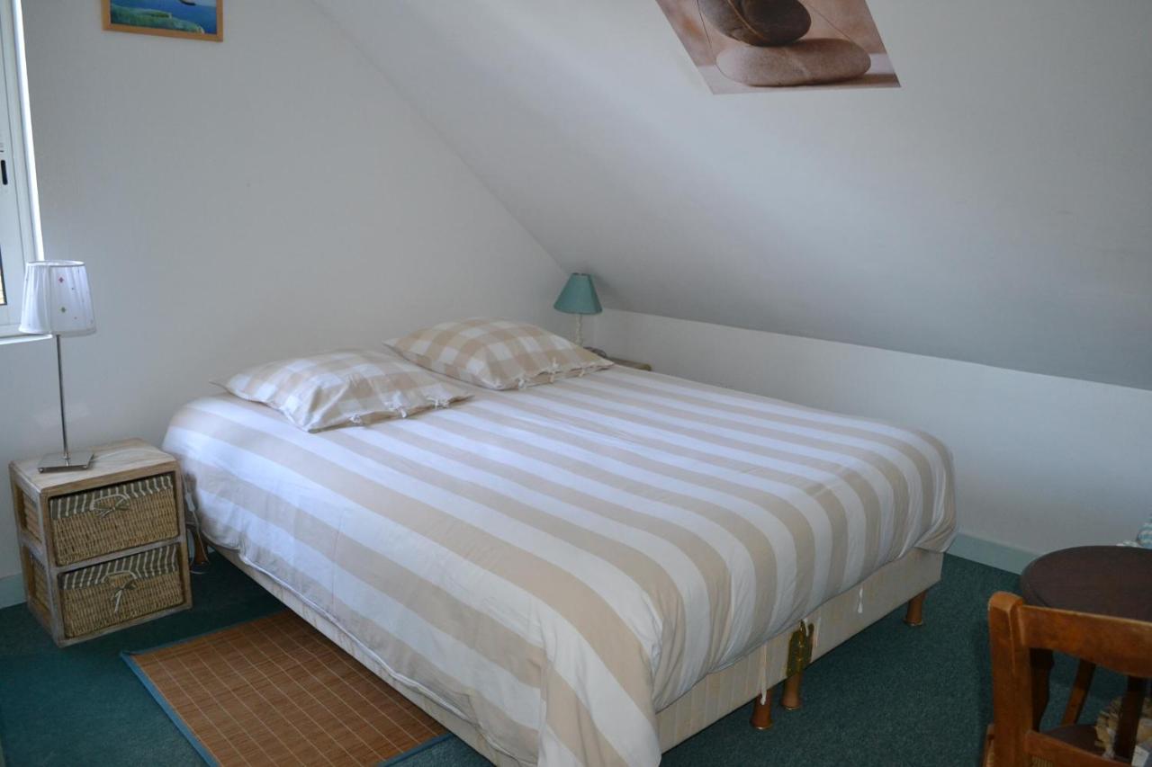 Gite Des Ecuries Derchigny Bagian luar foto