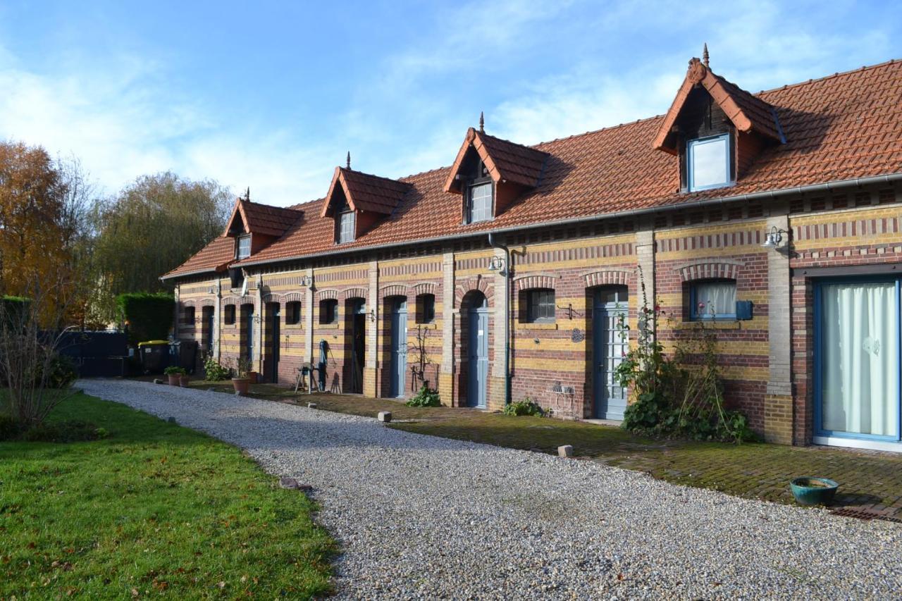 Gite Des Ecuries Derchigny Bagian luar foto
